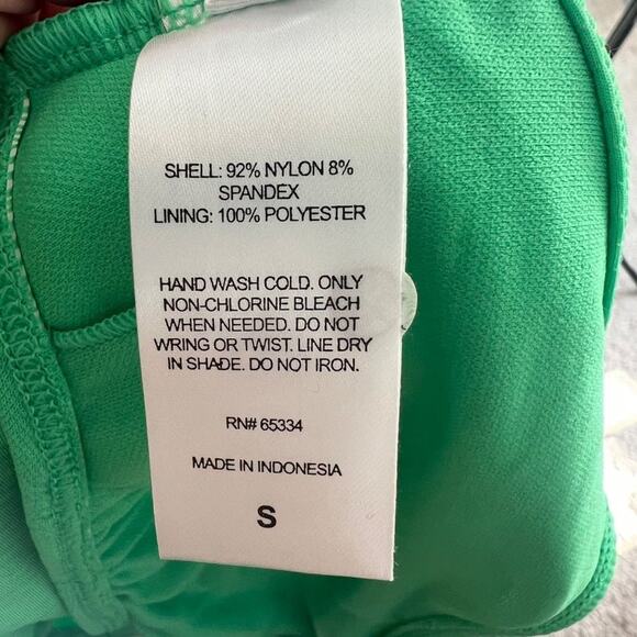 SALT + COVE Women Green Stretch Ruffled O-Ring Textured Scoop Neck Swim Top - Picture 7 of 7